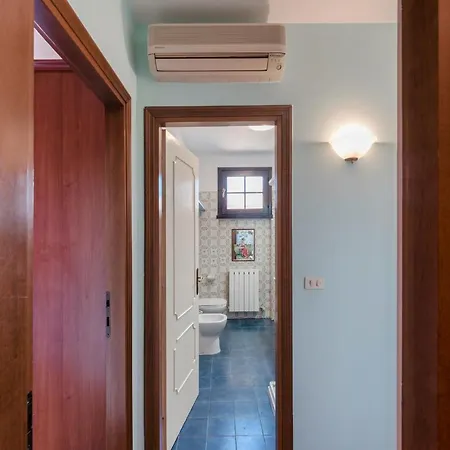 Апартаменты Casa Palmeta - 2 Bedrooms With Pool *