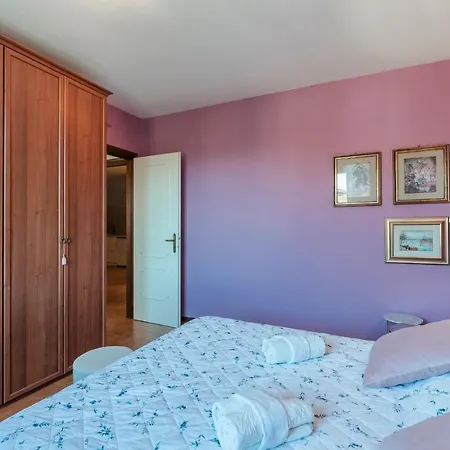 Апартаменты Casa Palmeta - 2 Bedrooms With Pool