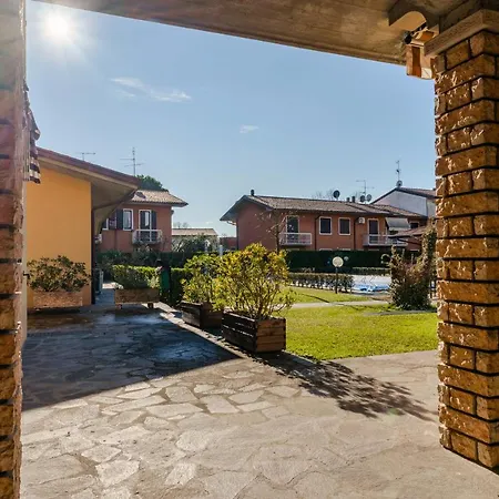 Casa Palmeta - 2 Bedrooms With Pool דירה סירמיונה
